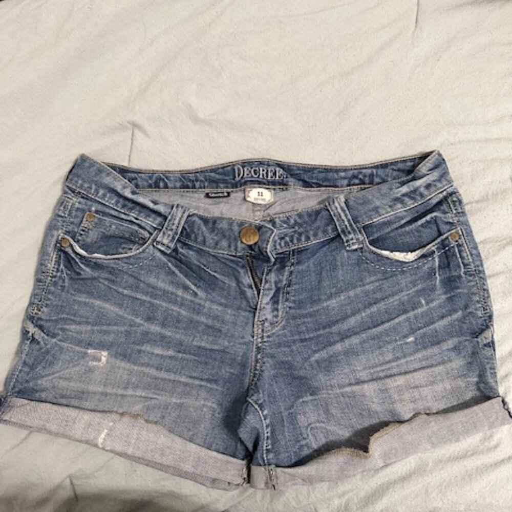 Decree Denim Shorts Stitch Back Pockets, Rolled Hem - Size 11
